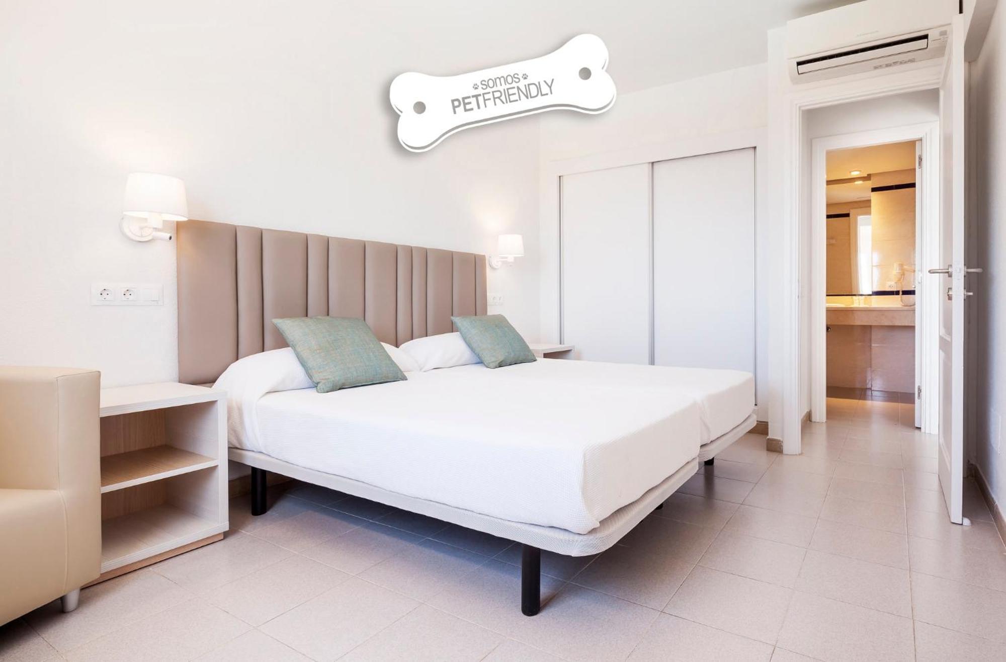 Ilunion Menorca Lejlighedshotel Cala Galdana  Værelse billede